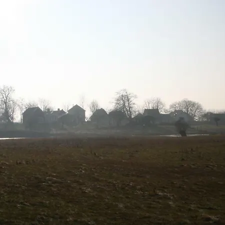 Vila Unique Place On The River Waal Heerewaarden