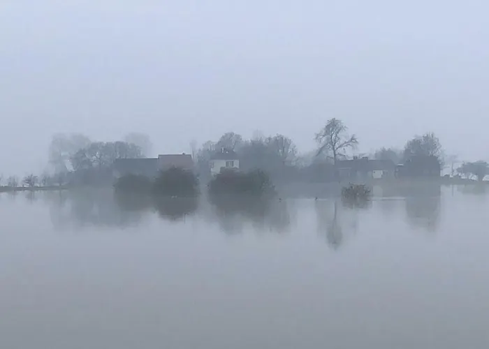 Villa Unique Place On The River Waal