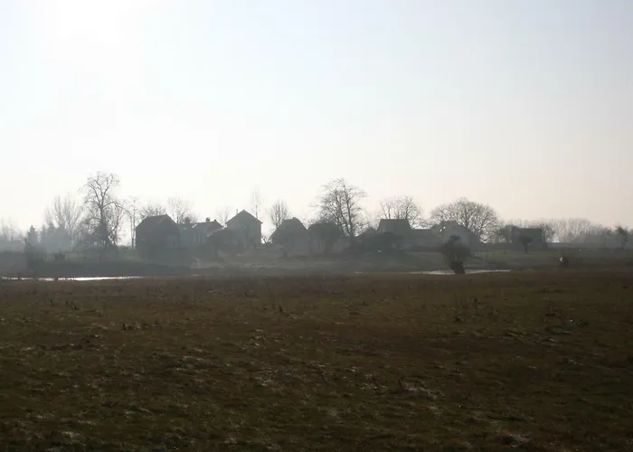 Villa Unique Place On The River Waal Heerewaarden